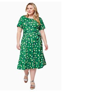 Leota Women's Giselle Dress In Sprinkle Dot (Curve)